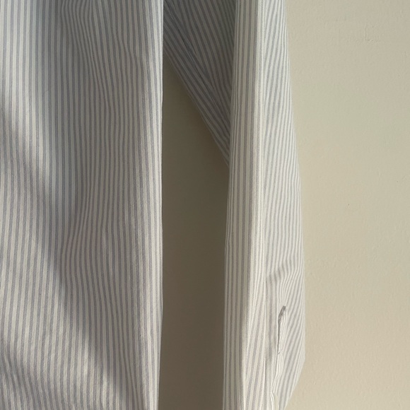 Button down Calvin Klein shirt - Picture 10 of 10